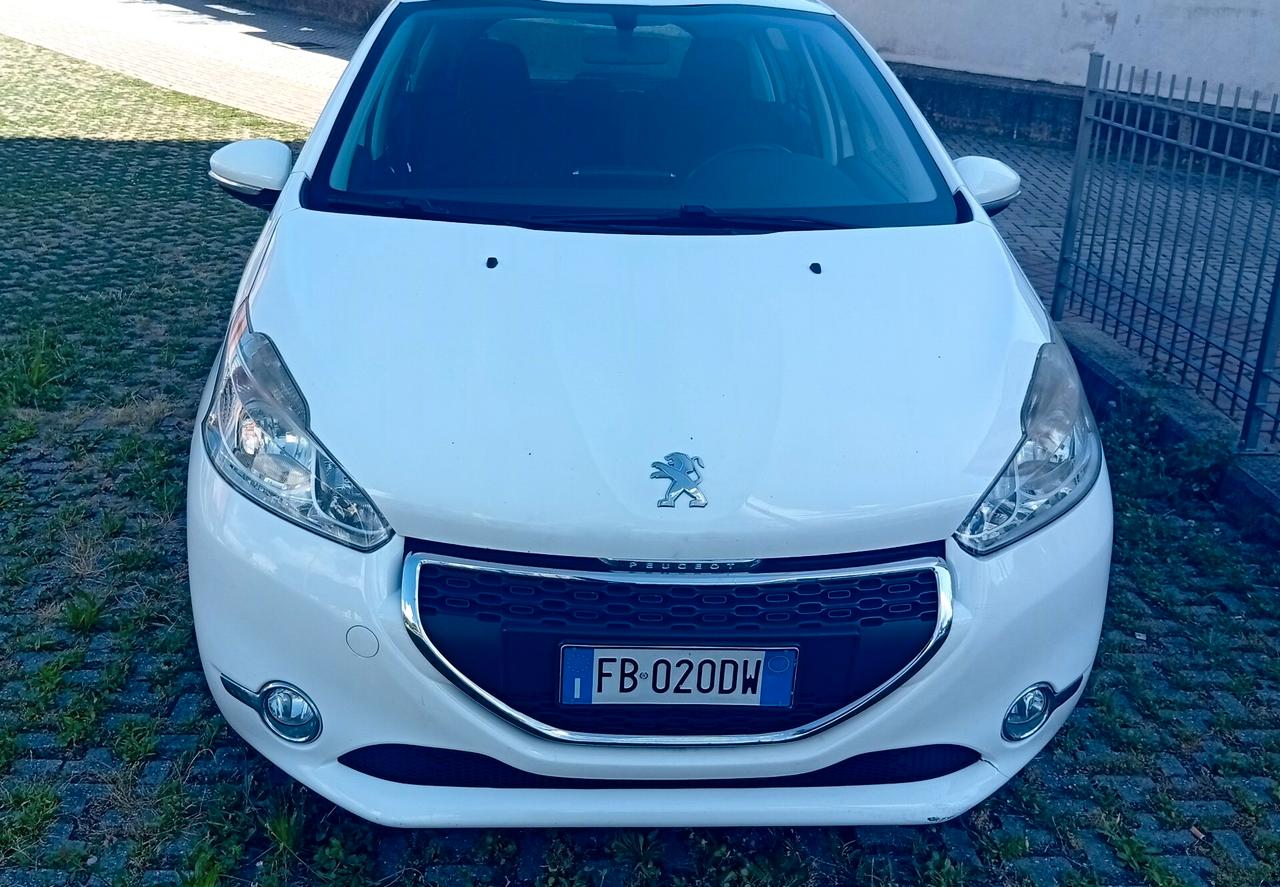 Peugeot 208 1.4 VTi 95 CV 5p. GPL Distr Nuova.