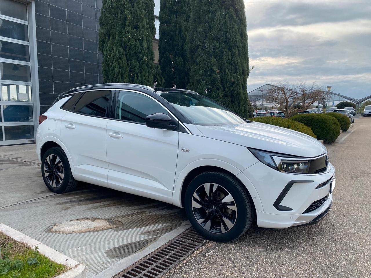 Opel Grandland 1.5 diesel Ecotec Ultimate AT8