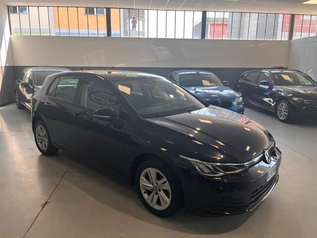 Volkswagen Golf 1.0 eTSI EVO DSG Life