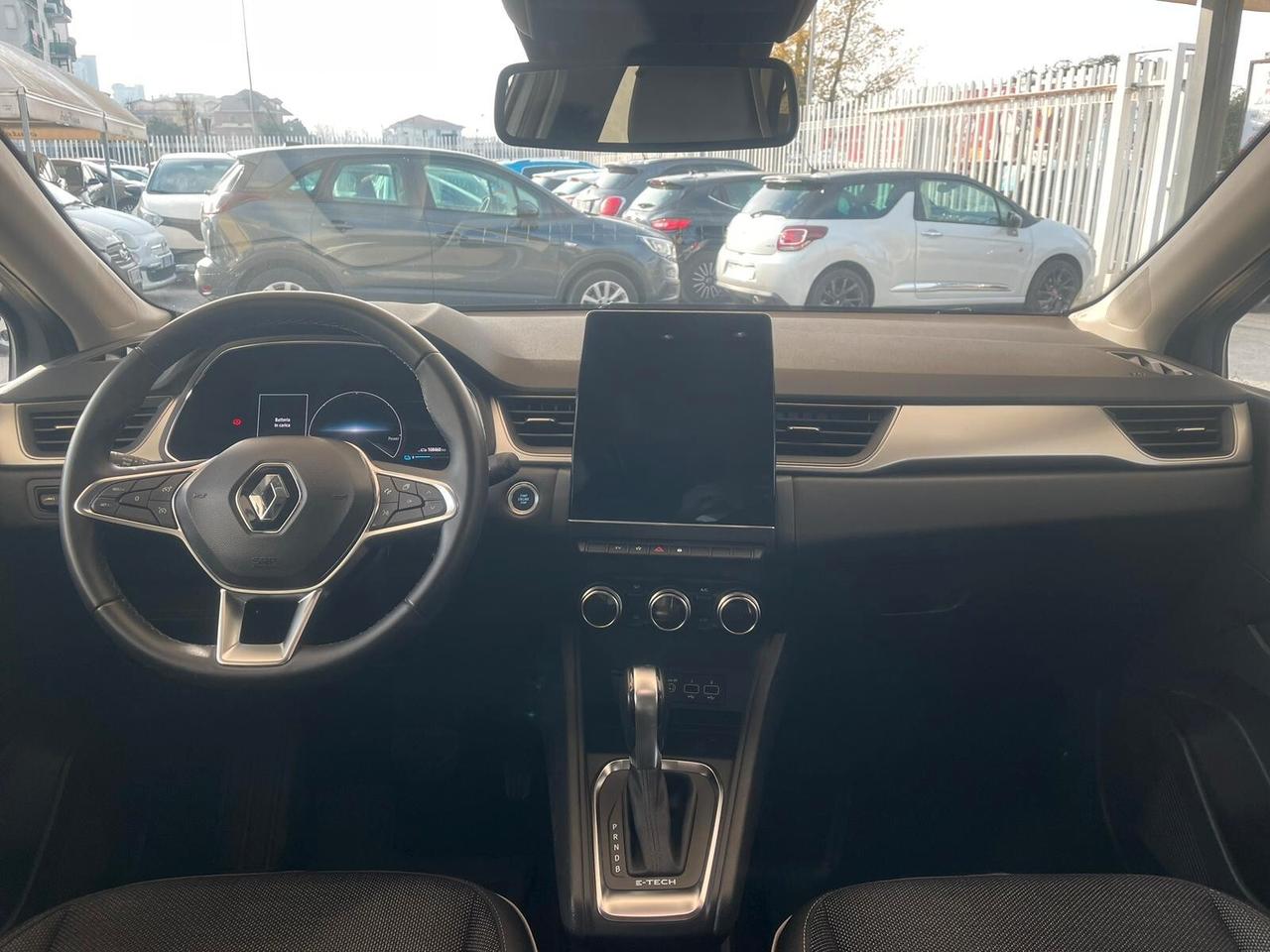 Renault Captur Full Hybrid E-Tech Intens