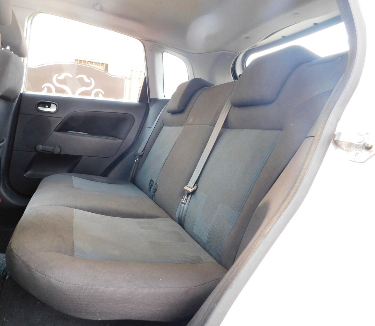 FIESTA 1.4 TDCi 50Kw 5porte Titanium