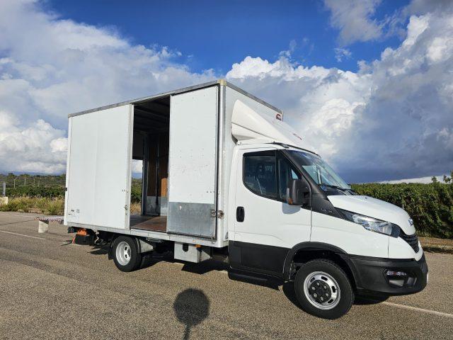 IVECO Daily 35C14 PASSO 3750 - 8 BANCALI e SPONDA