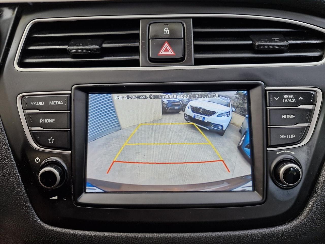 HYUNDAI I20 1.2 CONNECTILNE 75CV ANNO 10/2019