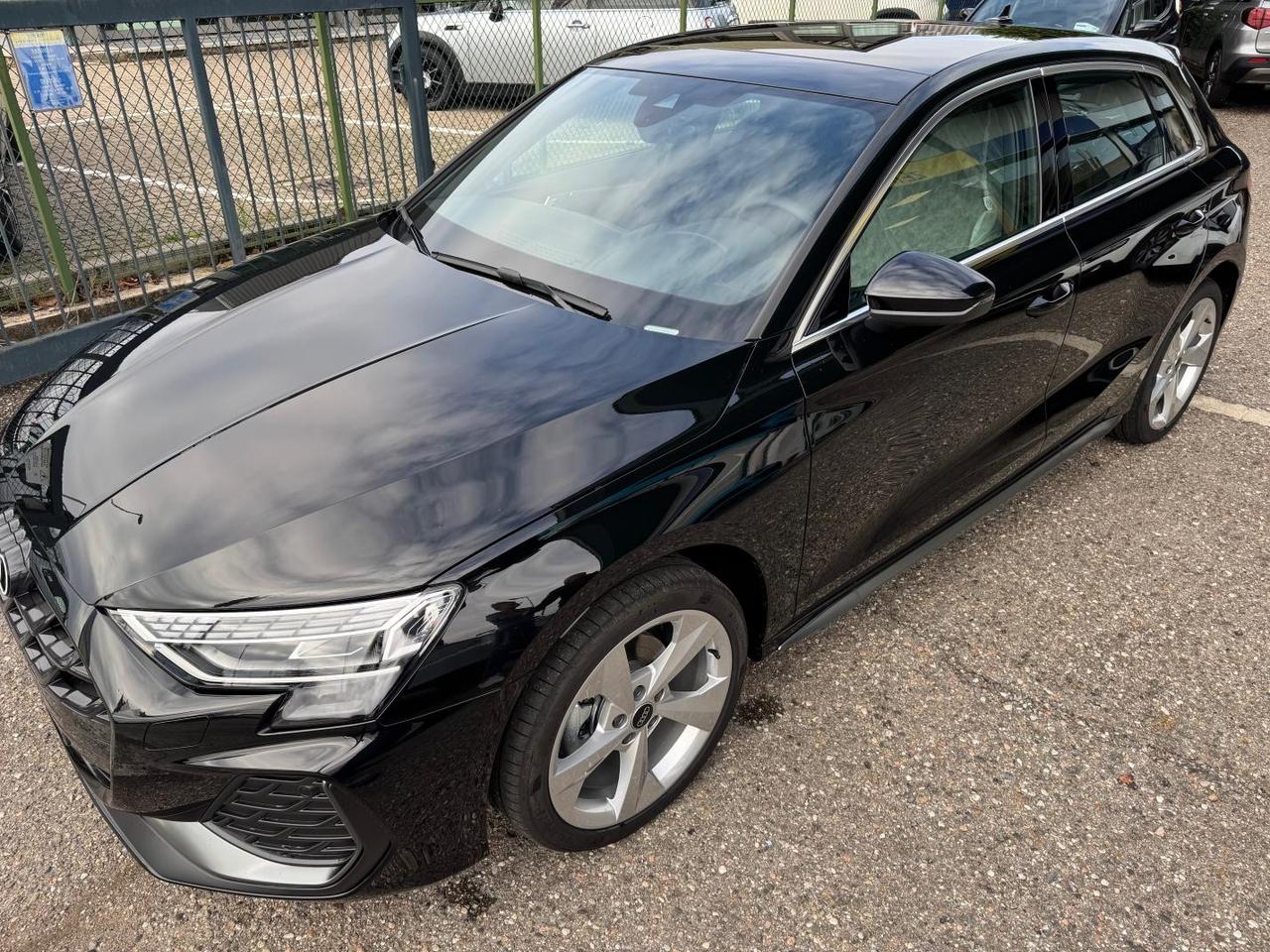 Audi A3 Sportback 2.0 tdi S line edition 150cv s-tronic