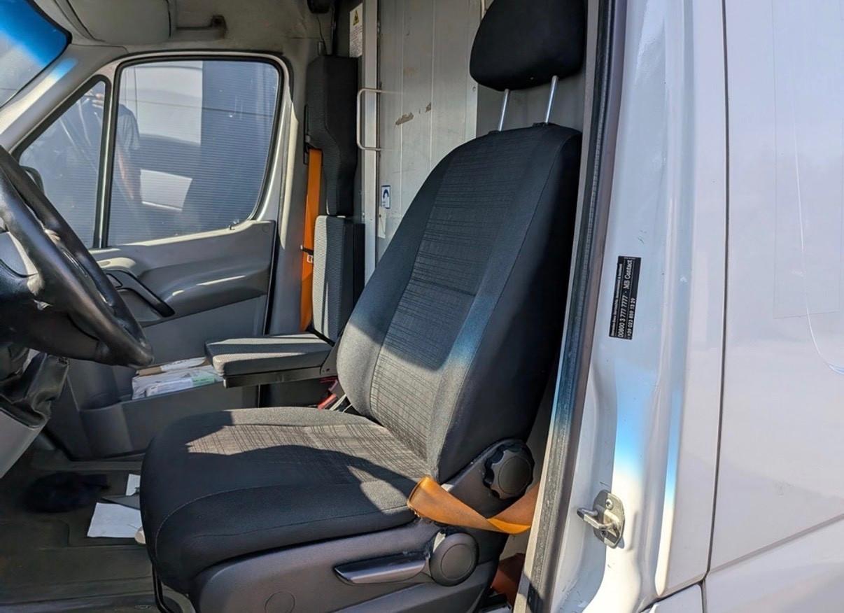 Mercedes Benz Sprinter