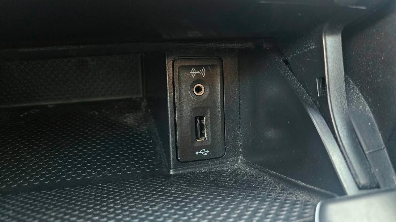 Volkswagen Golf VII 1.6 TDI 110CV 5p. Comfortline