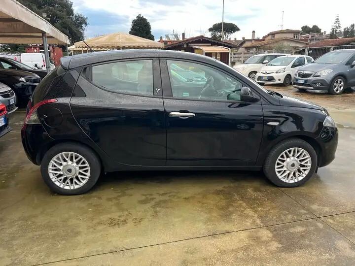 Lancia Ypsilon 1.3 MJT 16V 95 CV 5 porte S&S Gold