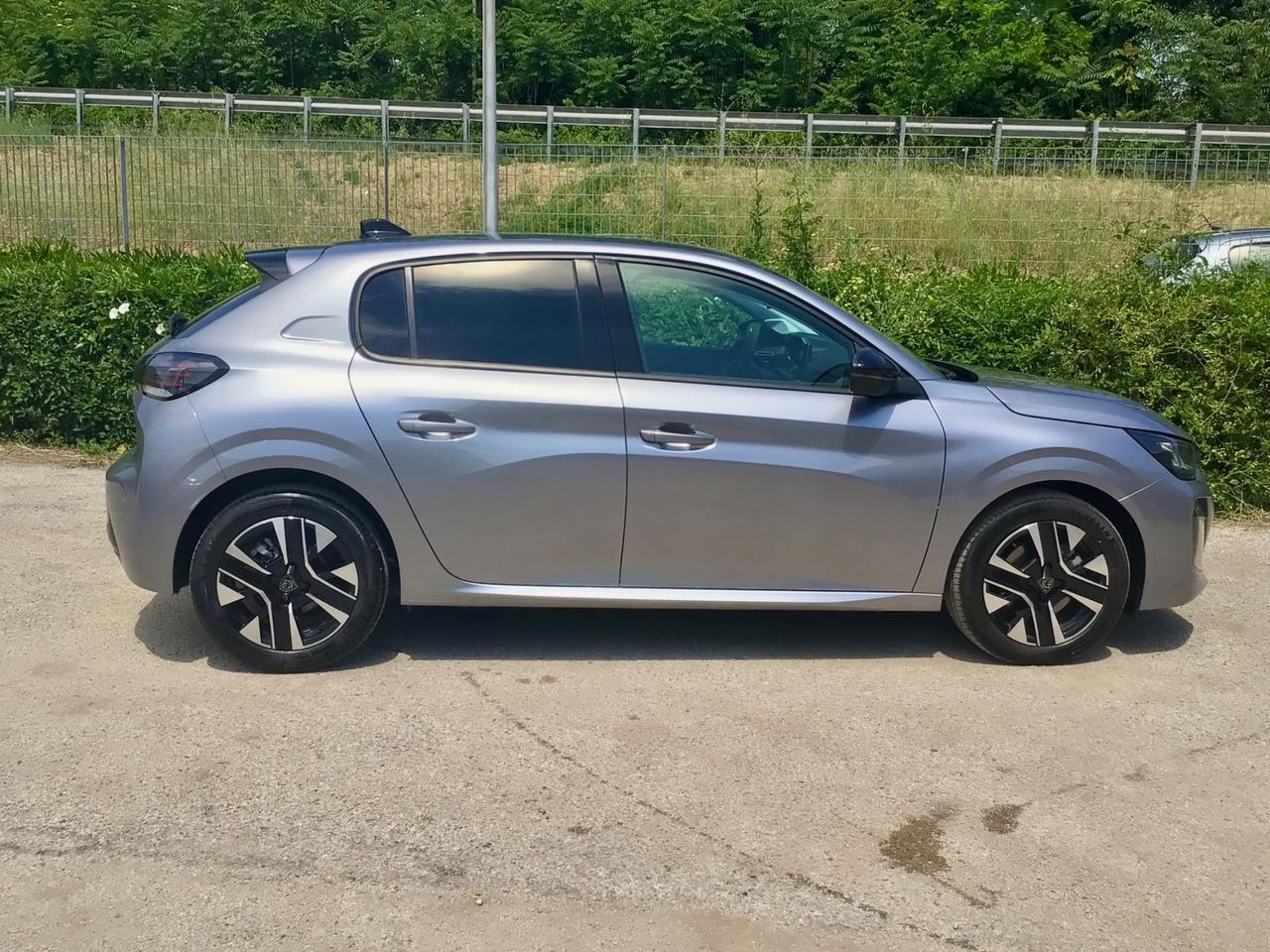Peugeot 208 1.2 100 Stop&Start 5 porte Allure