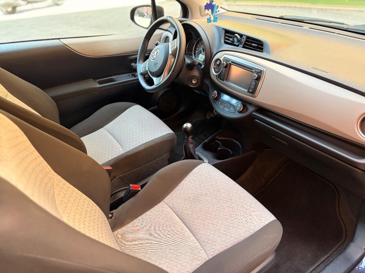 Toyota Yaris 1.0 3 porte