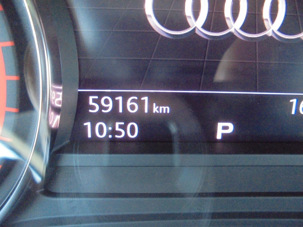 Audi Q5 35 TDI quattro S tronic Business