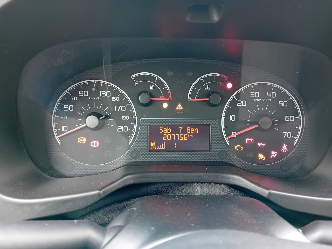 Fiat Qubo 1.4 8V 77 CV Active Natural Power