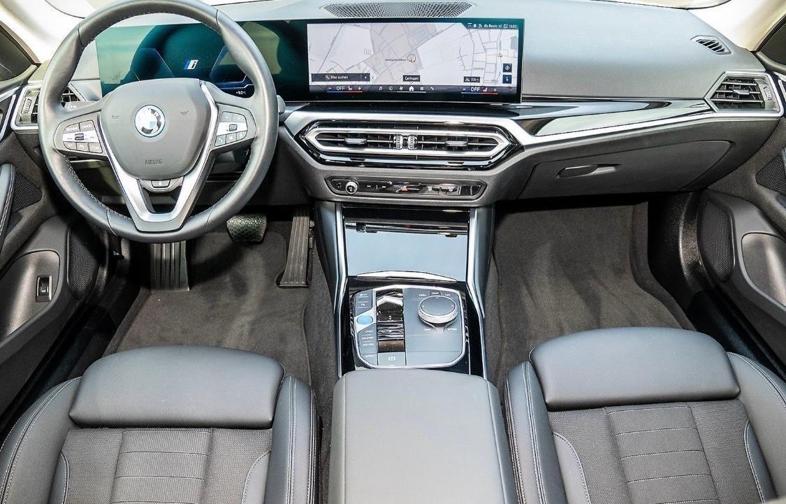 Bmw I4 35