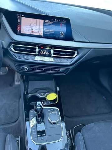 BMW 118 Serie 1 F40 118d Msport auto