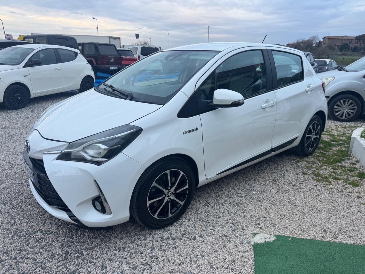 Toyota Yaris 1.5 Hybrid 5 porte GARANTITA