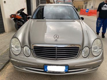 Mercedes-benz E220D Berlina 150cv AVANTGARDE2008