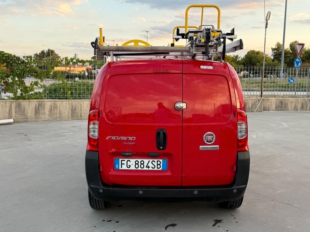 Fiat Fiorino 1.3 MJT 80CV Cargo Adventure Euro 6b