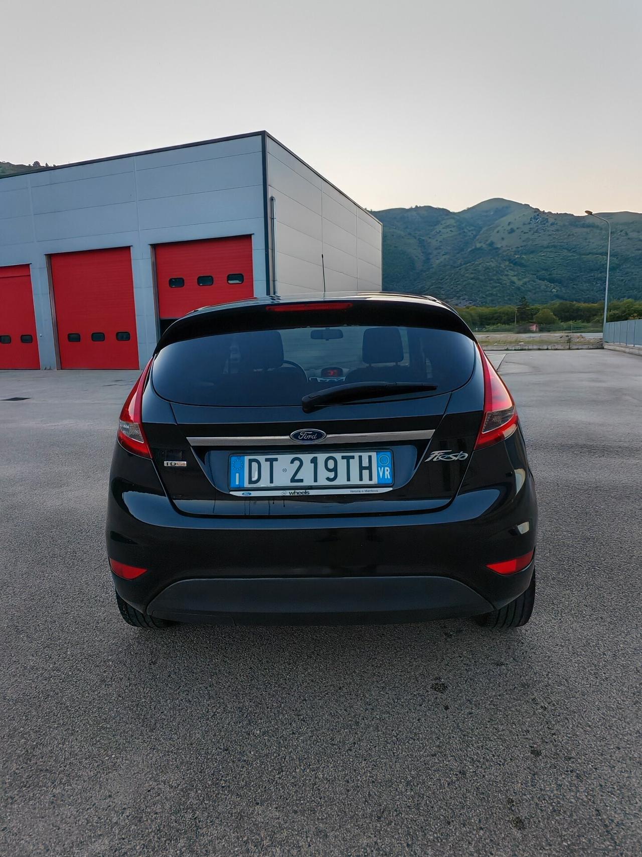Ford Fiesta 1.4 TDCi 5p. Titanium