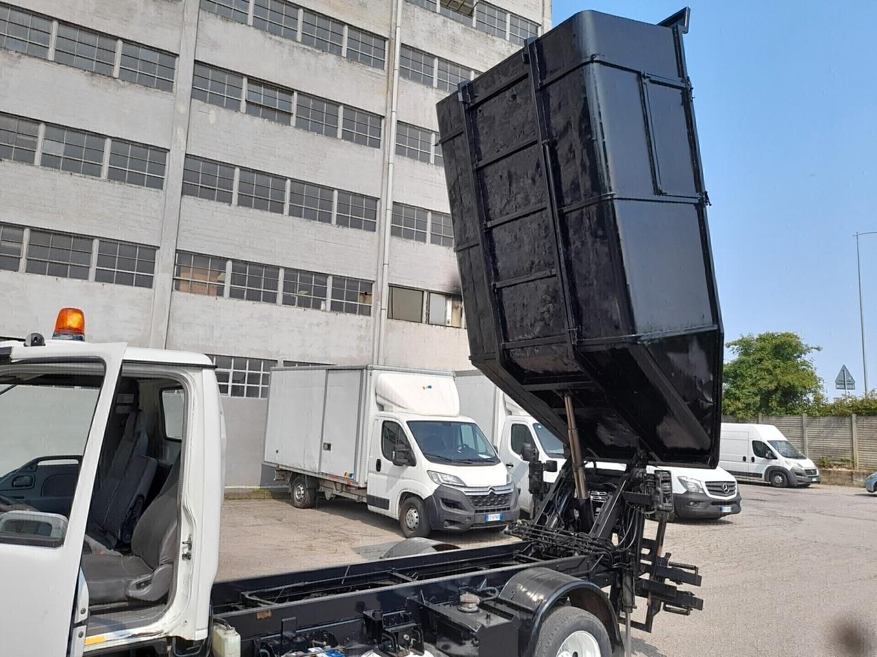 Isuzu NPR/NKR NKR 85 3.0 TD cat PM-RG Cabinato