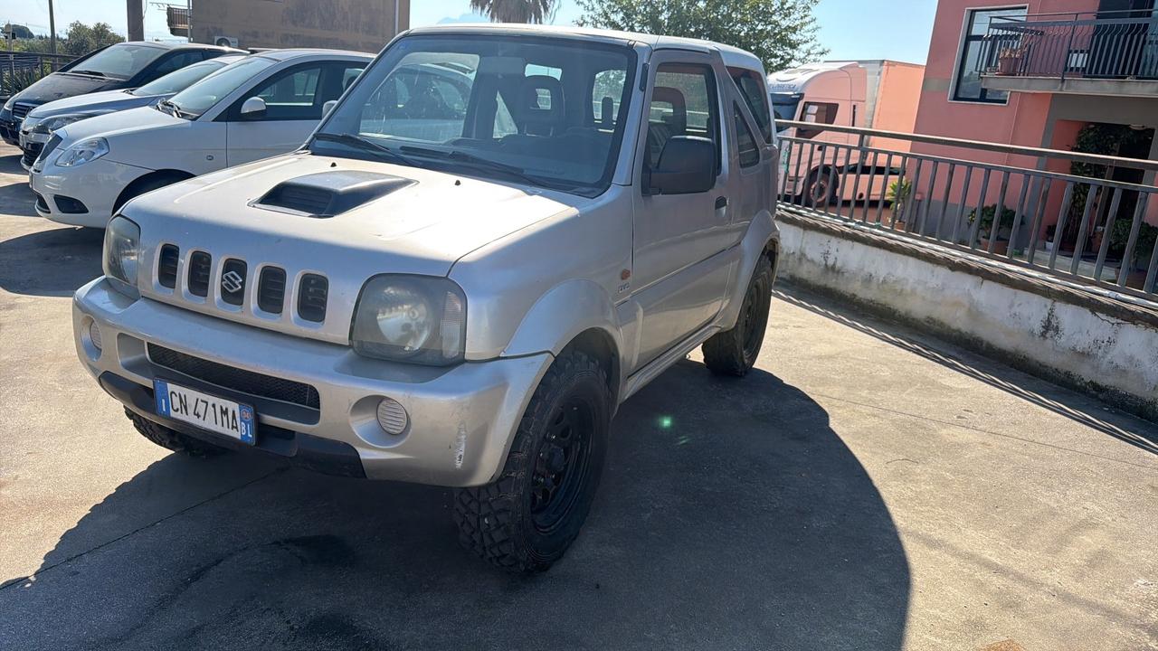 Suzuki Jimny 1.5 DDiS cat 4WD