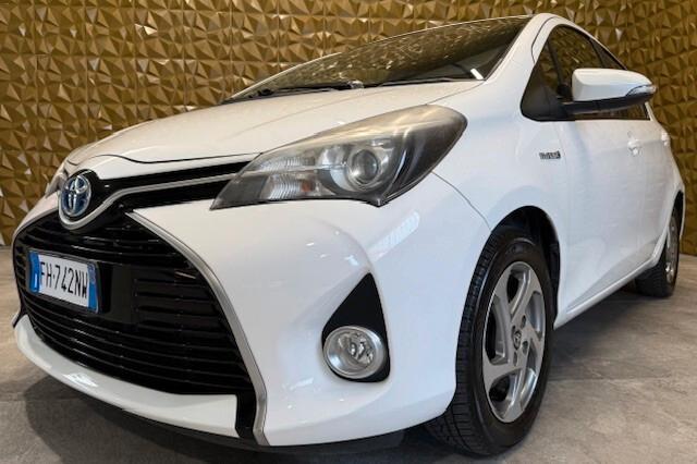 Toyota Yaris 1.5 Hybrid 5 porte Cool