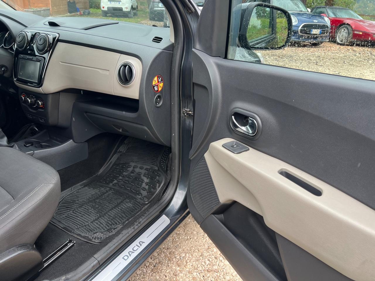 Dacia Lodgy 1.5 dCi 5 posti Lauréate PERMUTE RATE GARANZIA