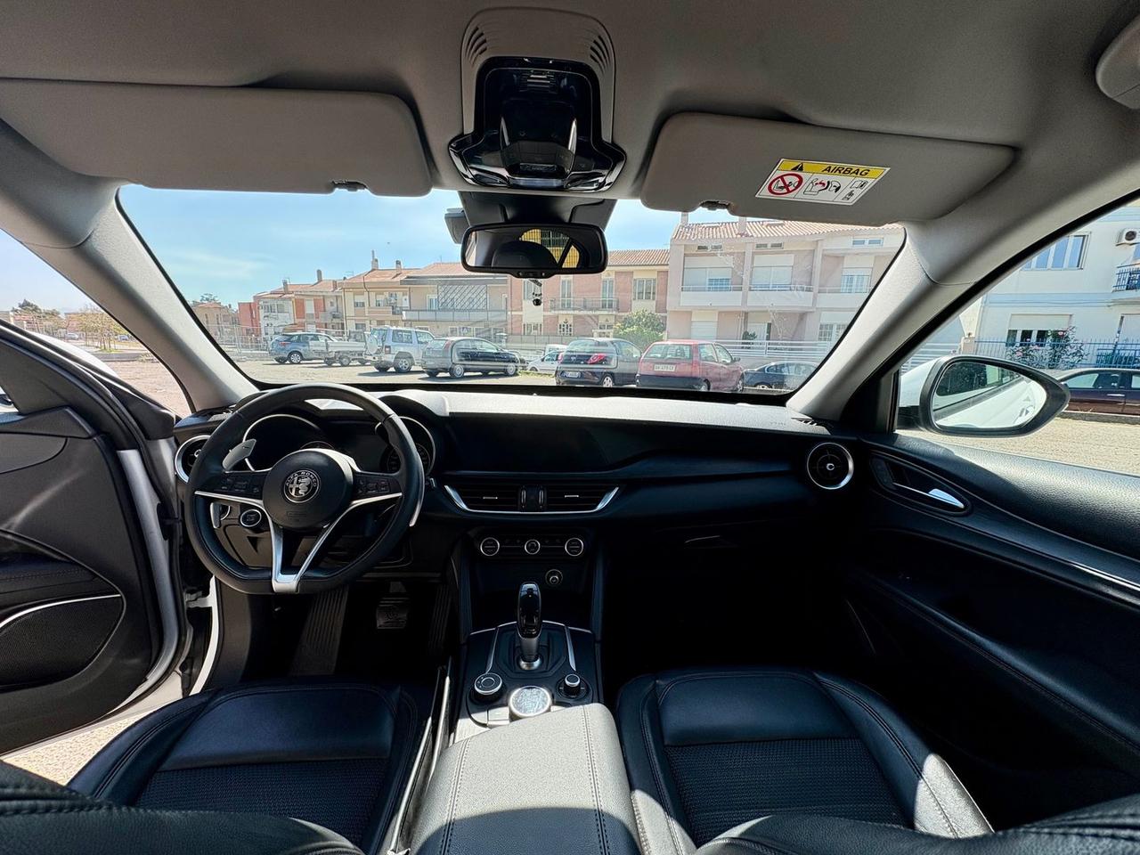 Alfa Romeo Stelvio Executive 2.2 #10521