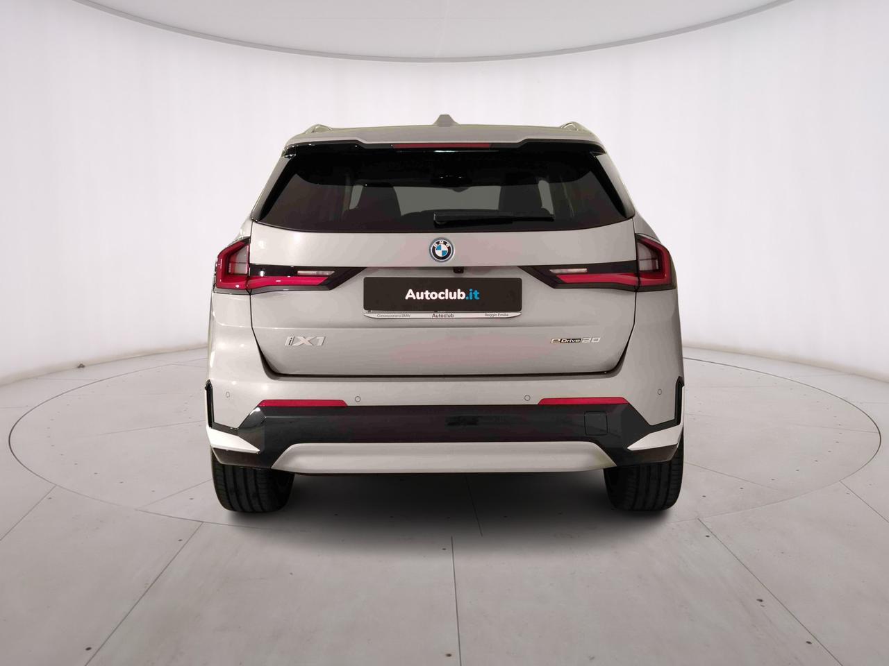 BMW X1 iX1 eDrive20 Pure Edition