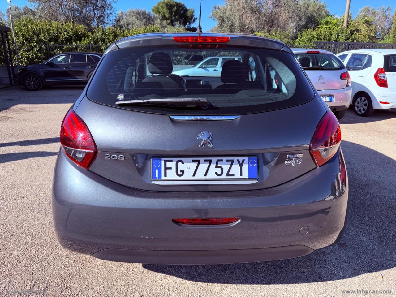PEUGEOT 208 PureTech 82 5p. Allure