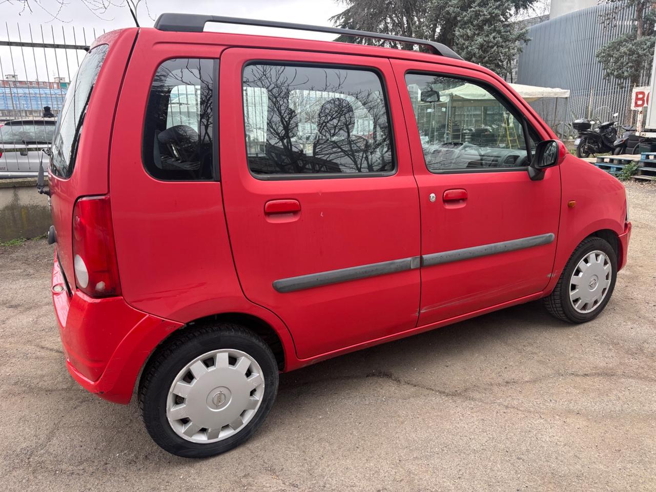 Opel Agila 1.0 12V Club