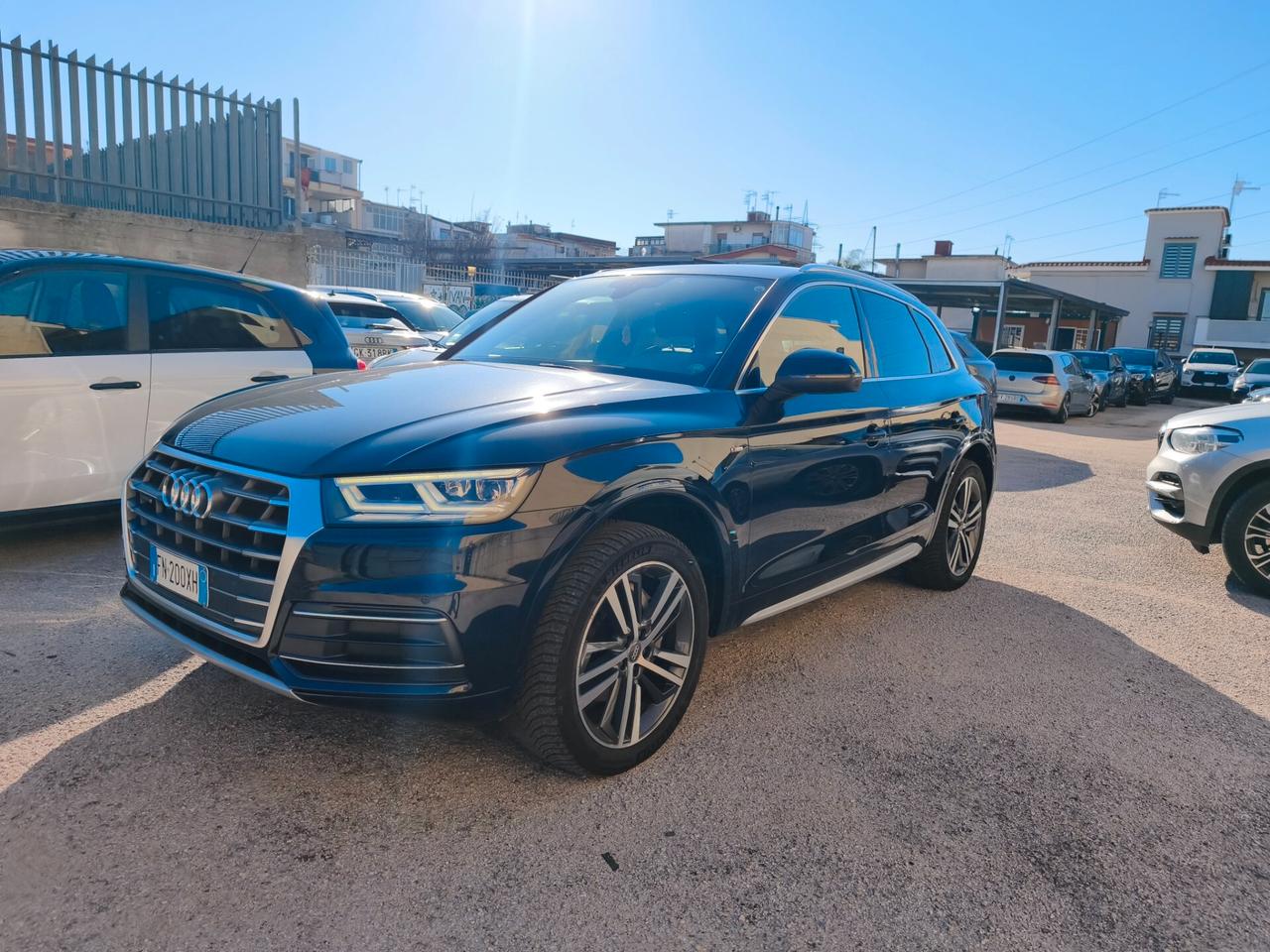 Audi Q5 2.0 TDI 190 CV quattro S tronic s-line interno esterno