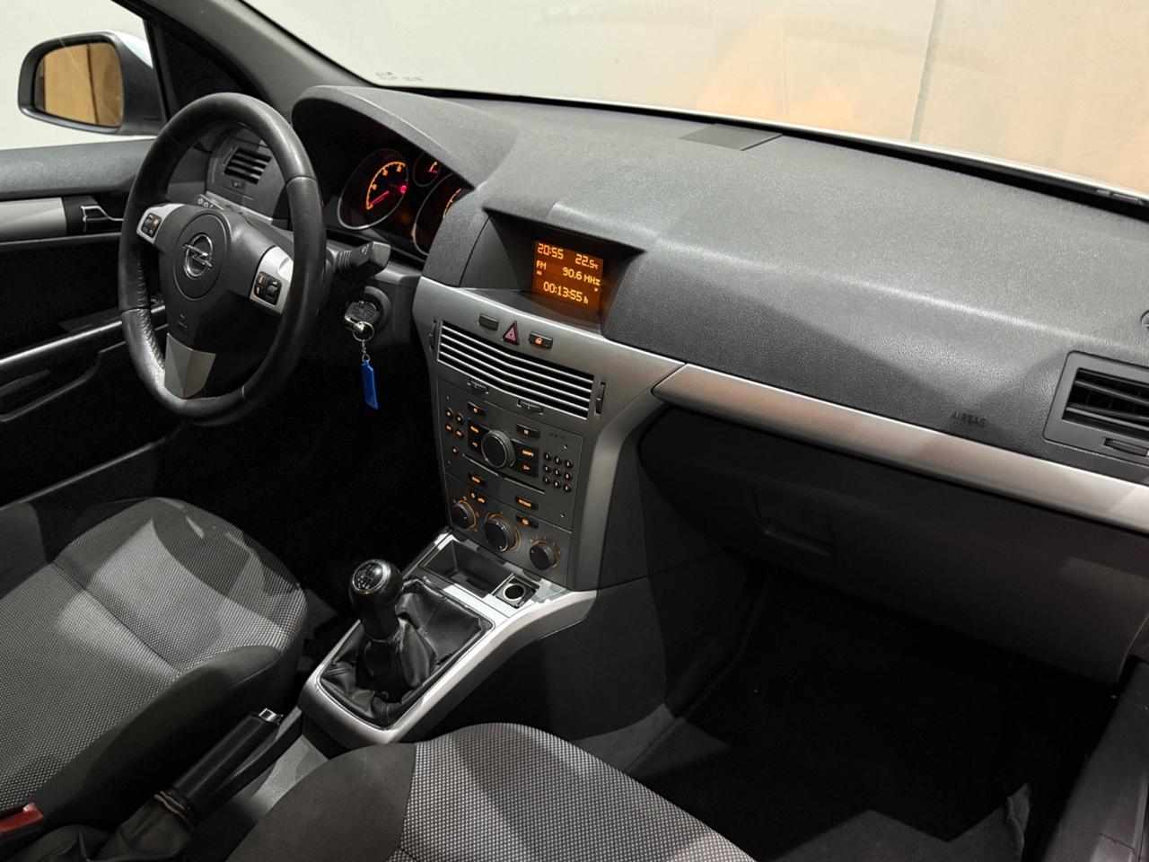 Opel Astra 1.7 CDTI 110CV/Kw81 Per Neopatentati