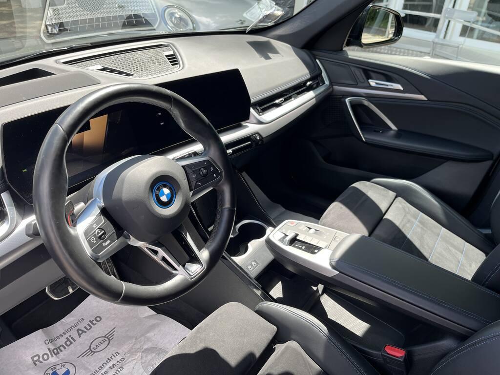 BMW iX1 20 MSport Pro eDrive