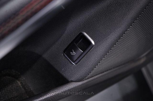 MERCEDES-BENZ CLA 220 d 4Matic Automatic Premium DarkNight #PerOPERATORI