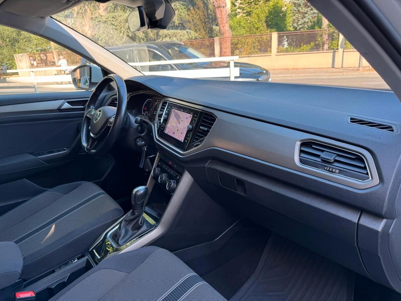 VW T-Roc 2.0 TDI SCR 150cv DSG BUSINESS BlueM Tech