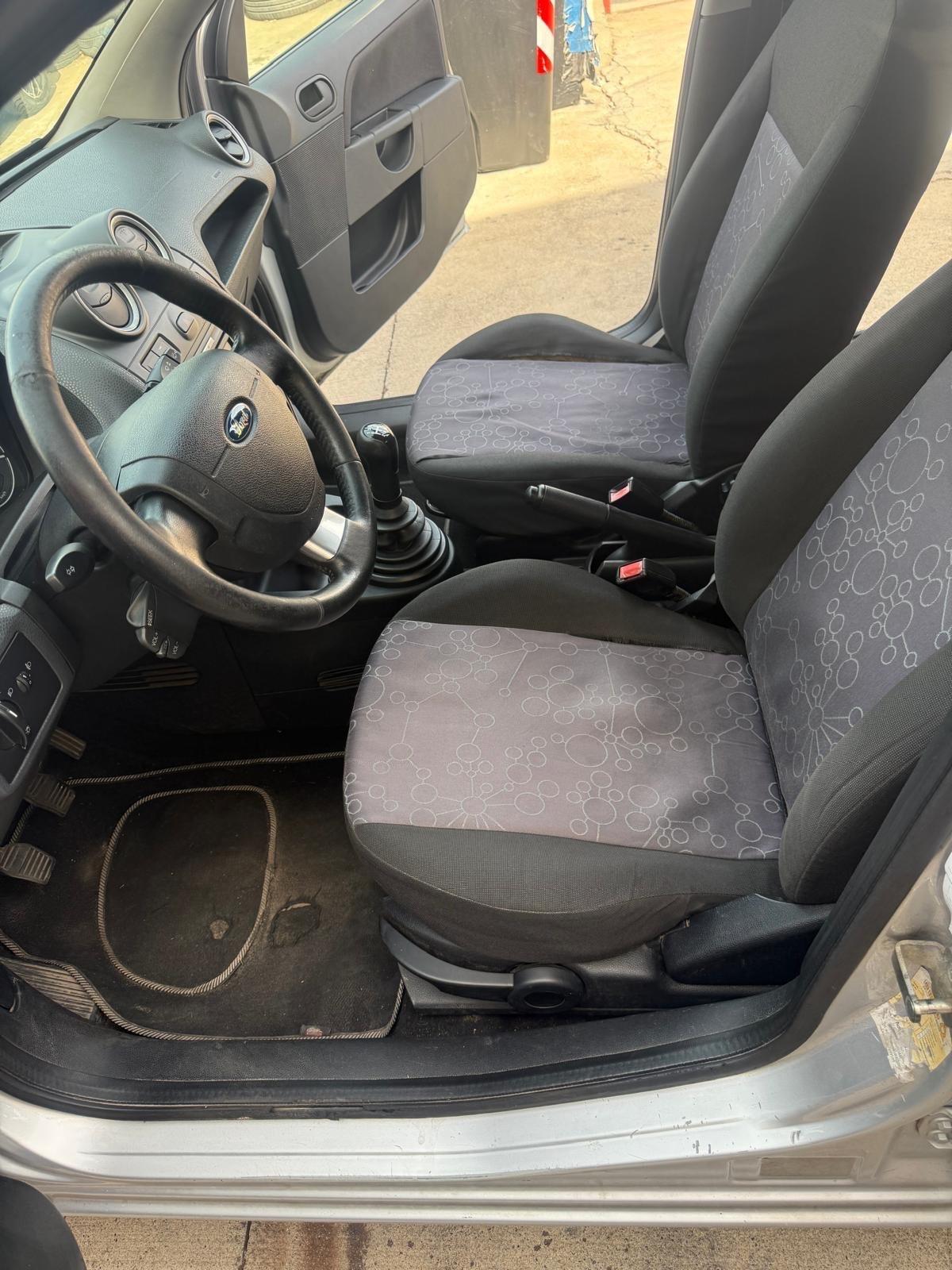 Ford Fiesta 1.4 TDCi 5p. Ghia