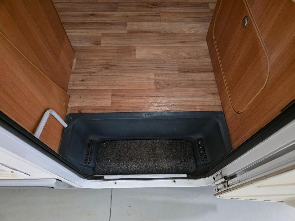 CAMPER CHALLENGER GENESIS 43