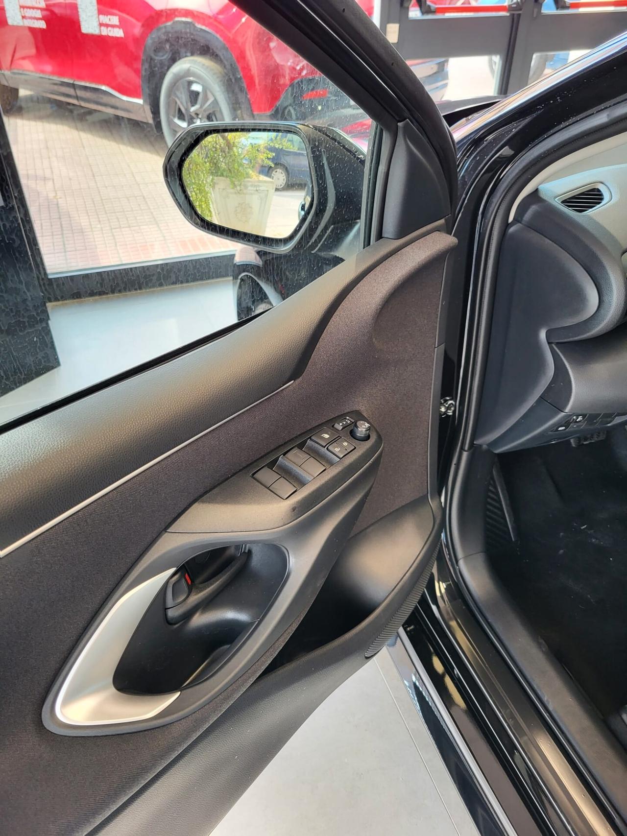 Mazda Mazda2 Hybrid 1.5 VVT e-CVT Full Elec. Exclusive-Line