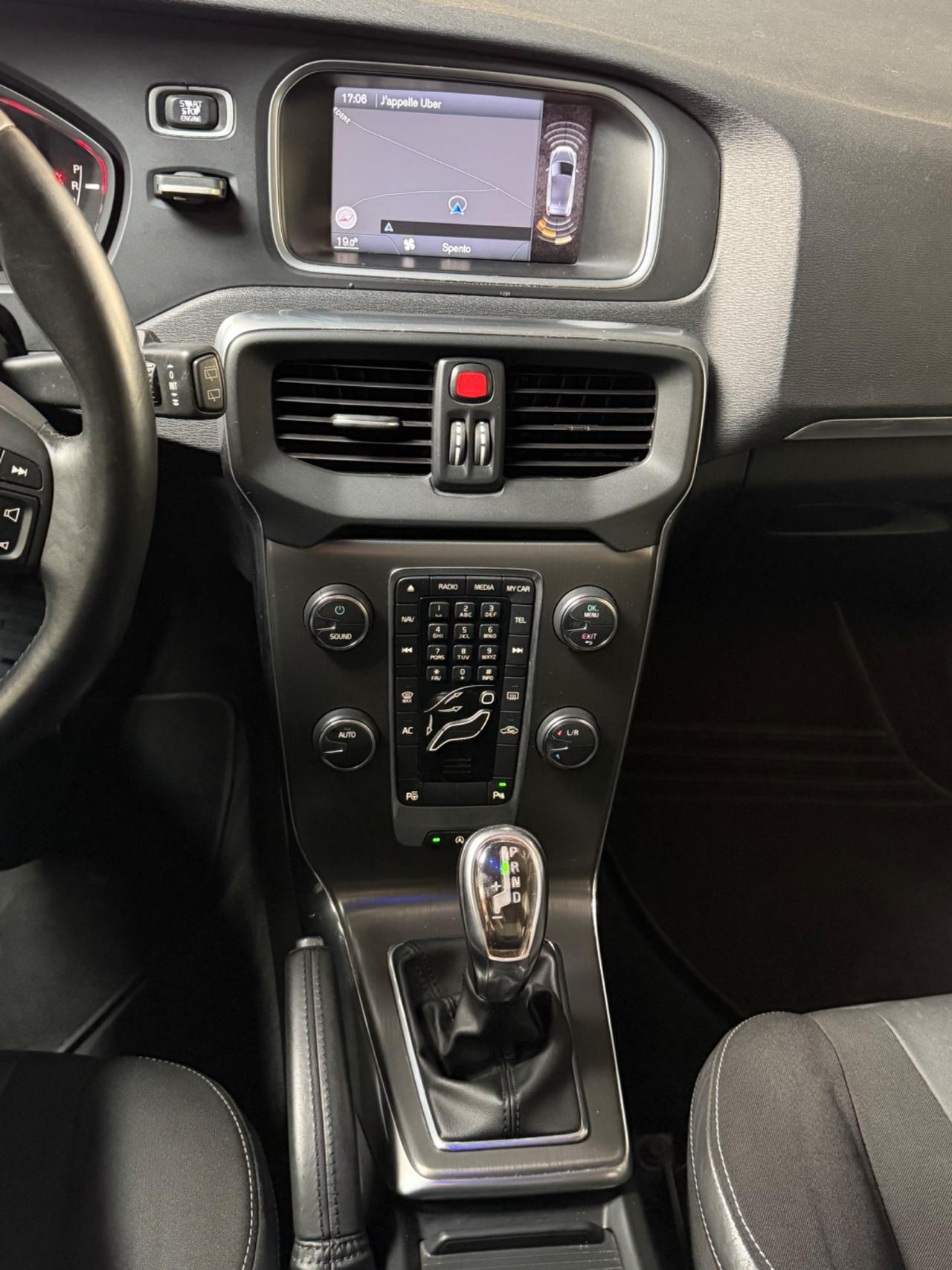 Volvo V40 D3 Geartronic Summum