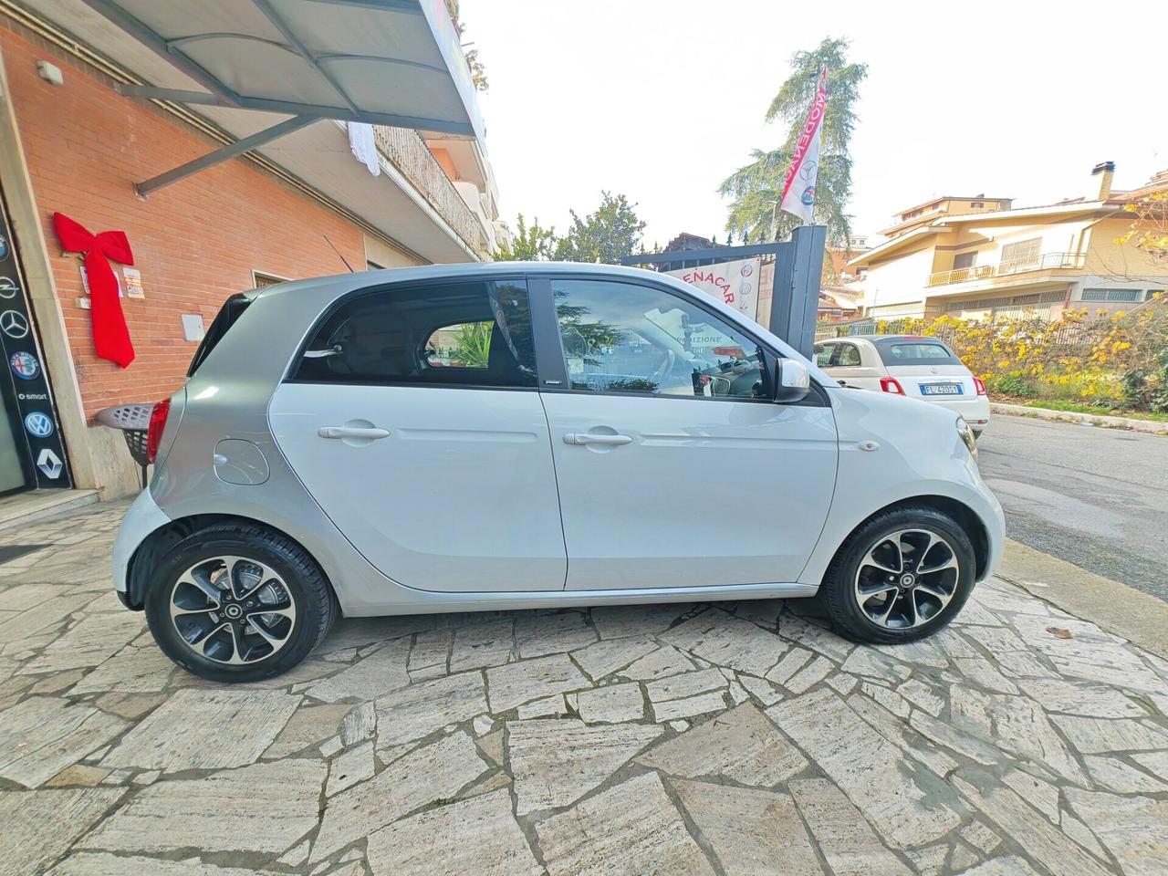 Smart ForFour 70 1.0 Passion