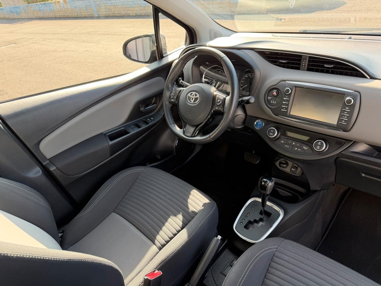 Toyota Yaris 1.5 Hybrid 5 porte Active