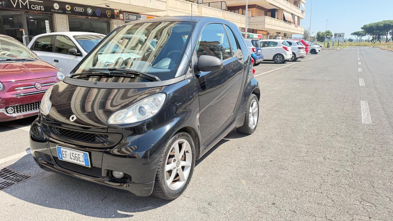 Smart ForTwo 1000 52 kW coupé pulse LED PDC BLUETOOTH PANORAMA CERCHI 15 NAVI