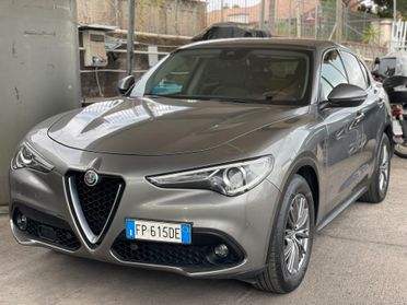 Alfa Romeo Stelvio 2.2 Turbodiesel 180 CV AT8 RWD Super