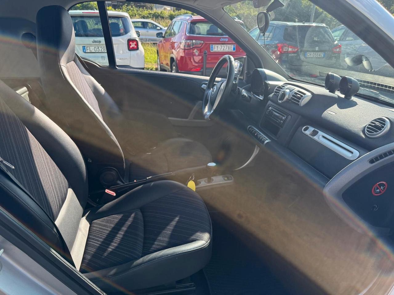 Smart ForTwo 1000 52 kW MHD coupé passion