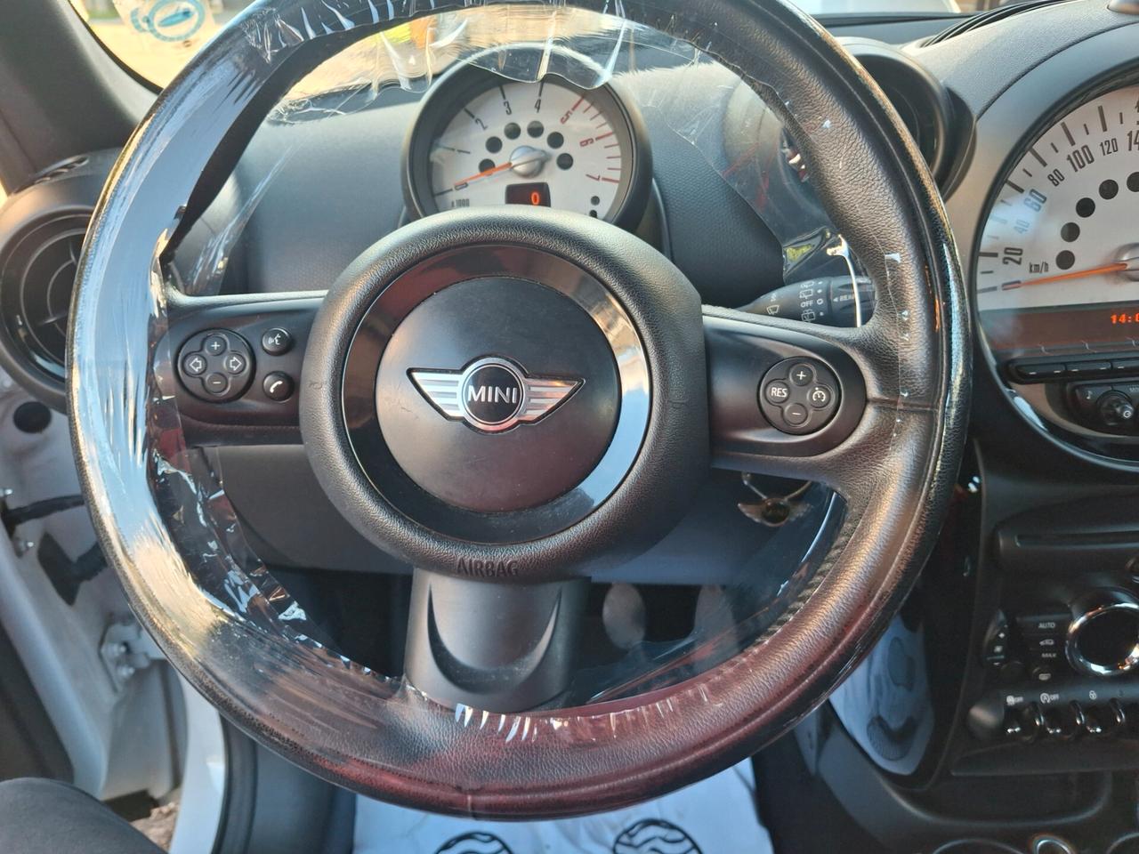 Mini Cooper D Countryman 1.6 adatto neopatentati