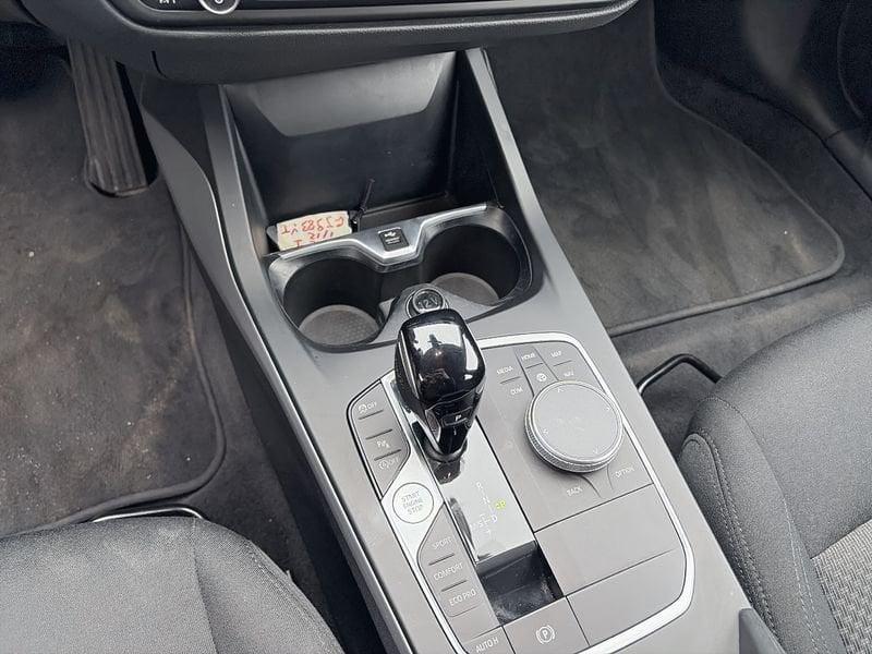 BMW Serie 1 116i Business Advantage