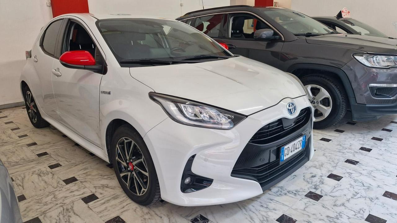 Toyota Yaris 1.5 Hybrid 5 porte Trend