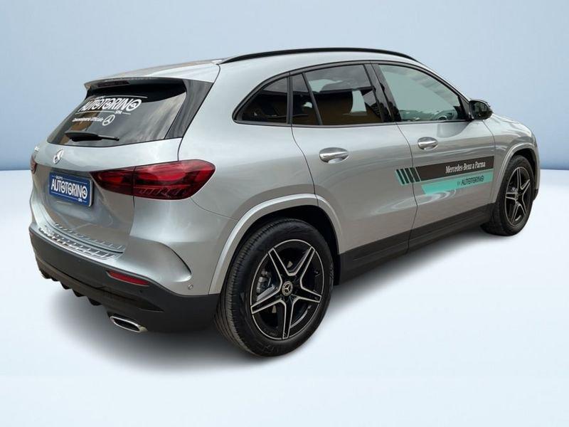 Mercedes-Benz GLA 180d Automatic AMG Line Advanced Plus