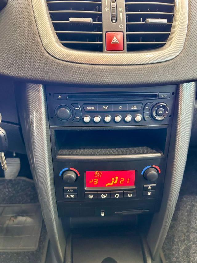 PEUGEOT 207 1.4 88CV 5p. XT