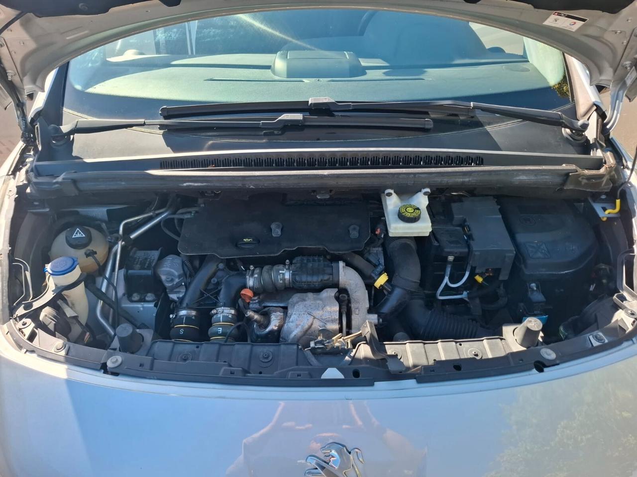 Peugeot 3008 1.6 HDi del 2014 SOLO 114.000 KM