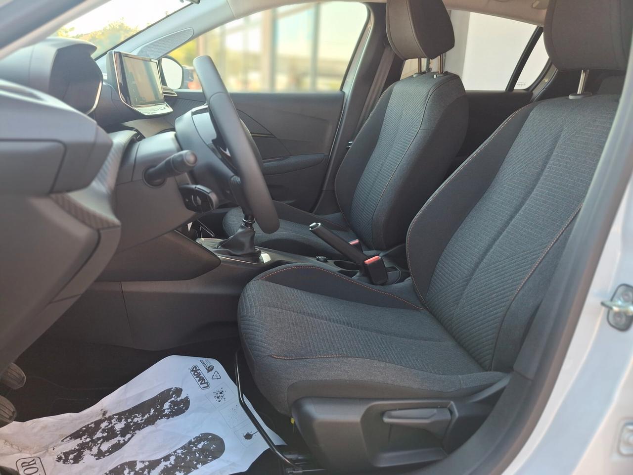 Peugeot 208 208, style